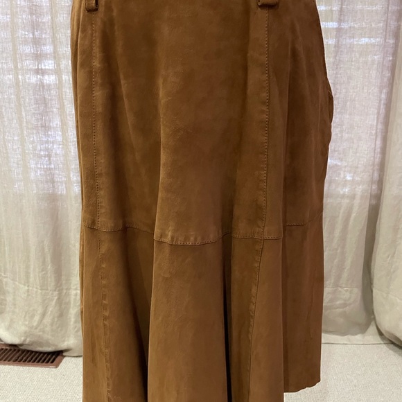 Suede skirt - Picture 3 of 13